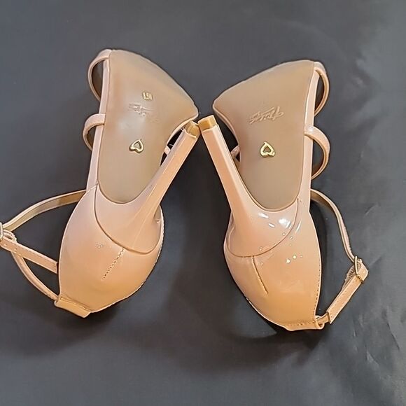 BRAND NEW THALIA SOLID DARRIN SCRAPPY SANDALS WOMEN'S SHOES - Picture 13 of 16